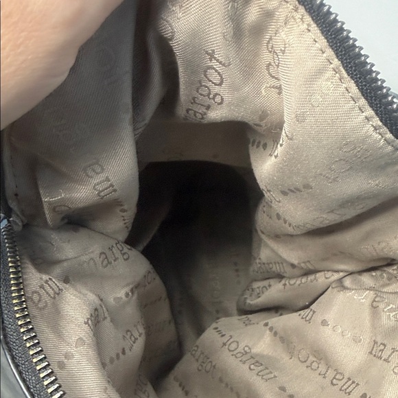 Margot Natalie Black Leather Bag - Picture 9 of 10